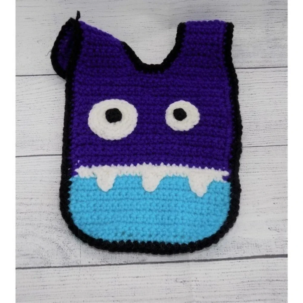 Baby Monster Bib‎ - Crochet Bib
